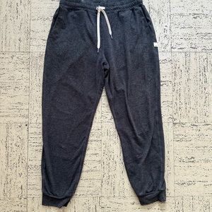 Vuori Joggers, charcoal gray, size SM